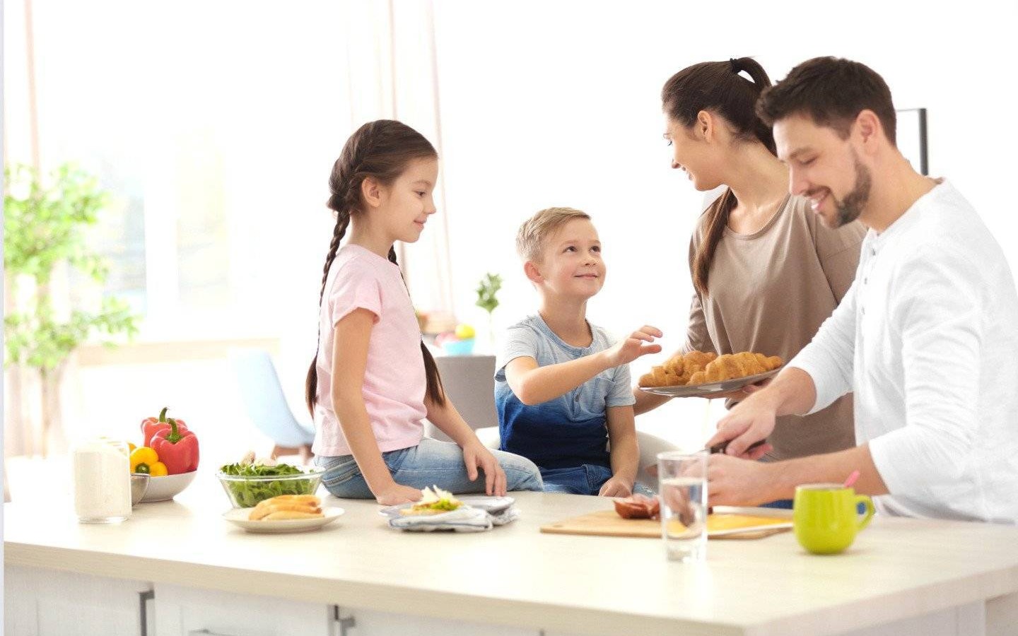 Proste i smaczne śniadanie, które przygotujesz z dziećmi – FILM