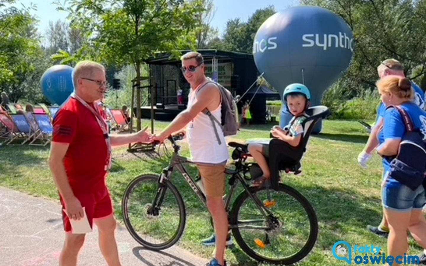 Żar nie rozpuścił organizacji pozarządowych – FILM, FOTO