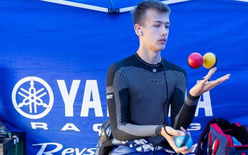 Szybszy od wiatru. Kapitalna jazda Kuby Belaka – FOTO