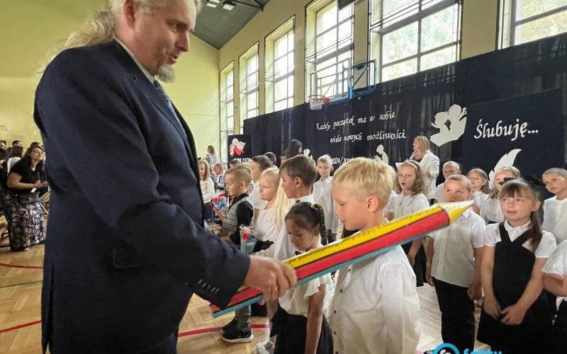 Nowy rok szkolny z odchudzoną podstawą programową – FILM, FOTO