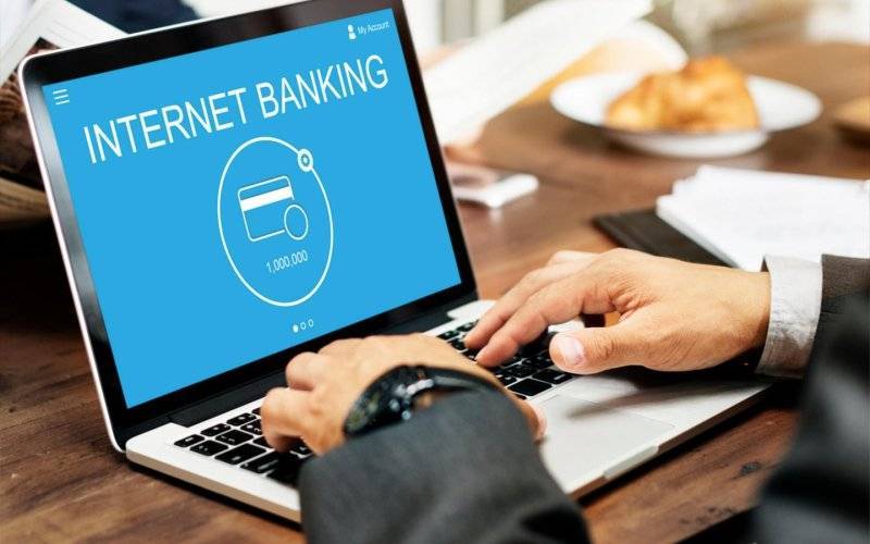 Konto firmowe w banku – co powinien wiedzieć przedsiębiorca?