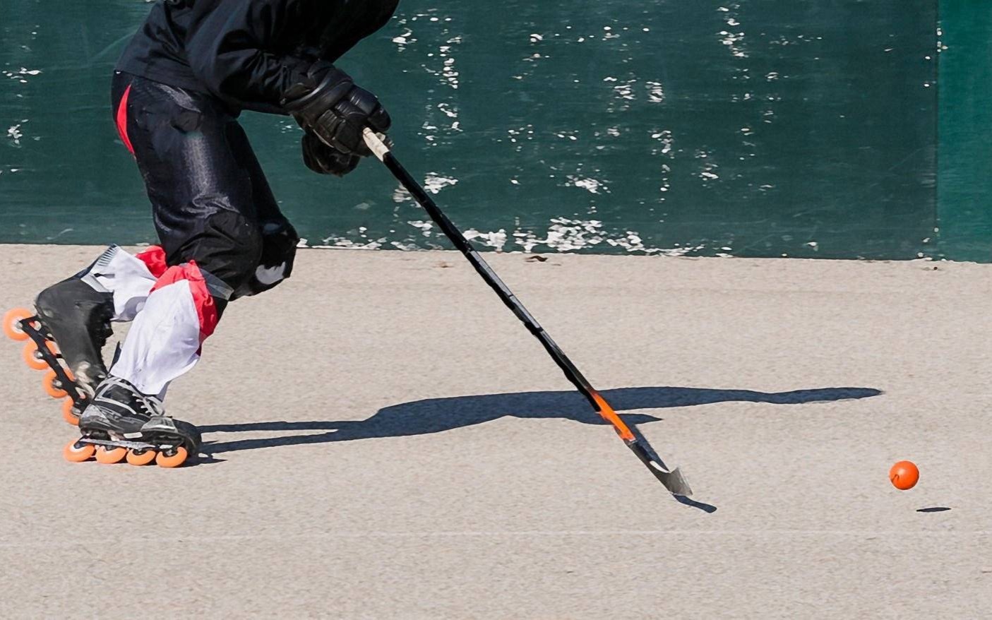 Zbierz drużynę i zagraj o puchar w turnieju minihokeja