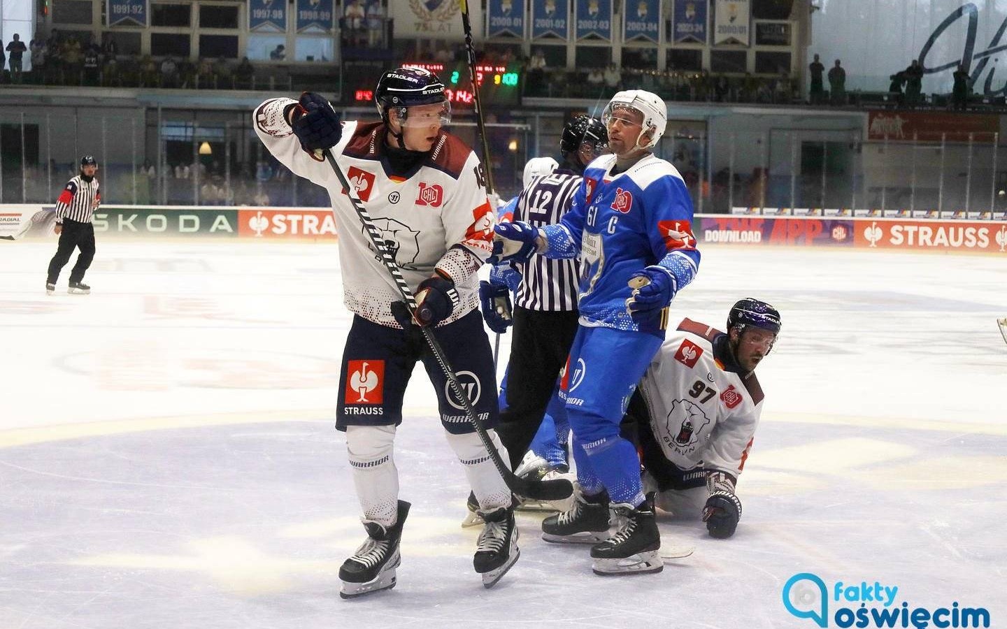 Hokejowe święto przy Chemikow. Do Oświęcimia zawitała Liga Mistrzów – FILM, FOTO