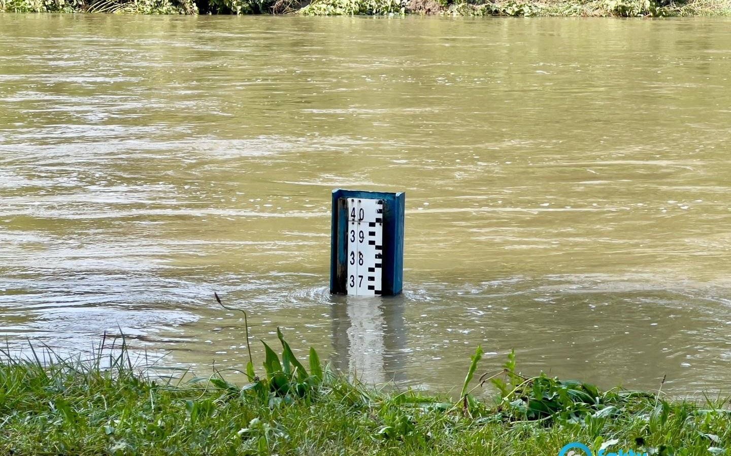 Poziom wody w Sole opada. Prognozy są optymistyczne – FILM, FOTO