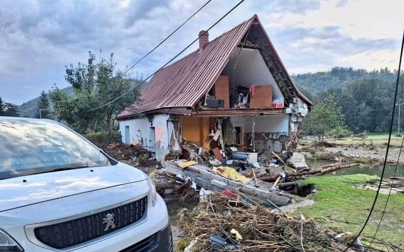 Zbiórka darów dla mieszkańców wsi Bodzanów. Pomóż powodzianom