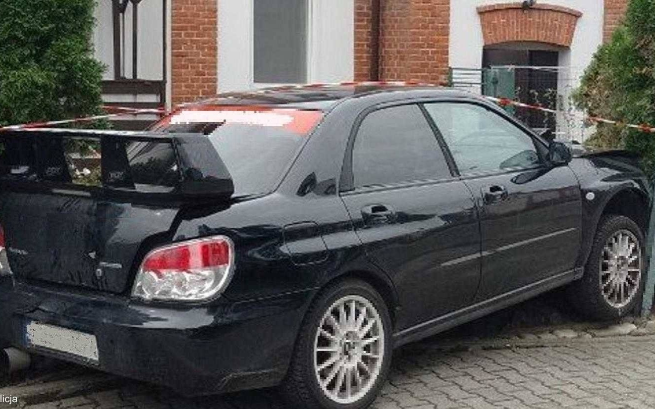 Potrącenie nastolatki na przejściu dla pieszych i ucieczka z promilami – FOTO