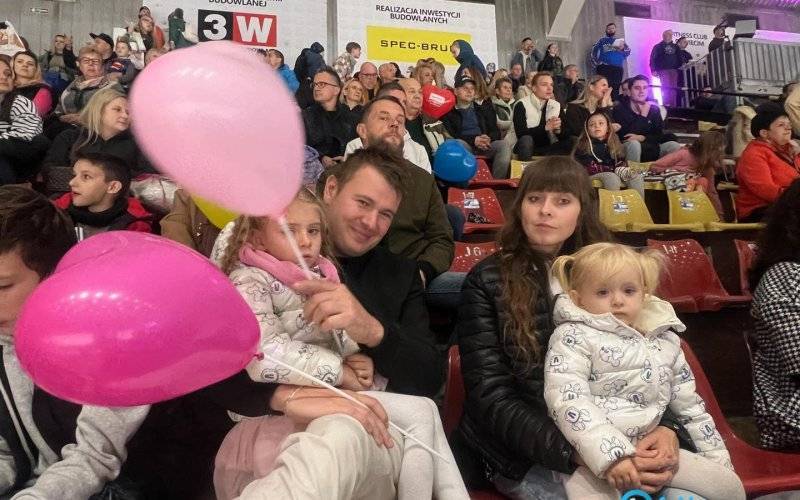 Ponad 111 tysięcy złotych dla Kubusia i Artura – FILM, FOTO