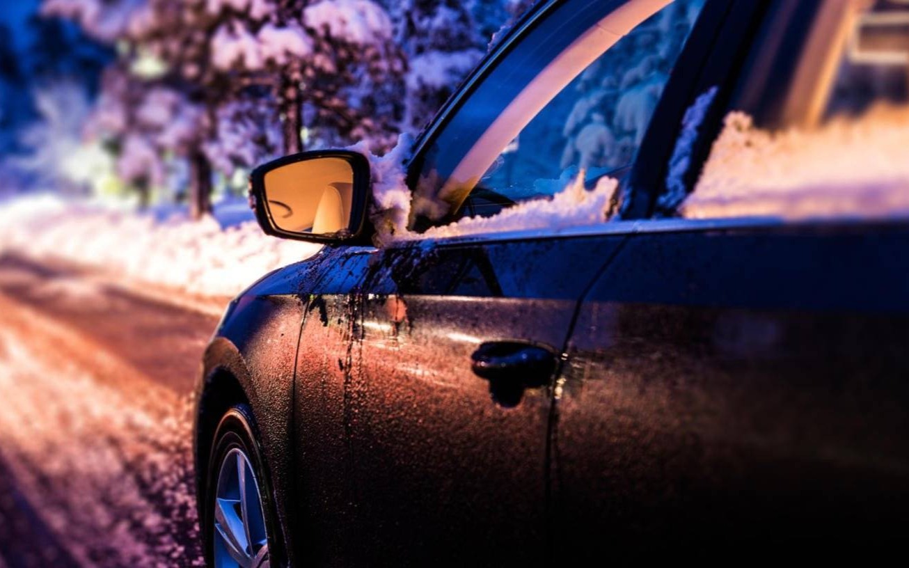 Ostrzeżenie przed marznącym deszczem i gołoledzią