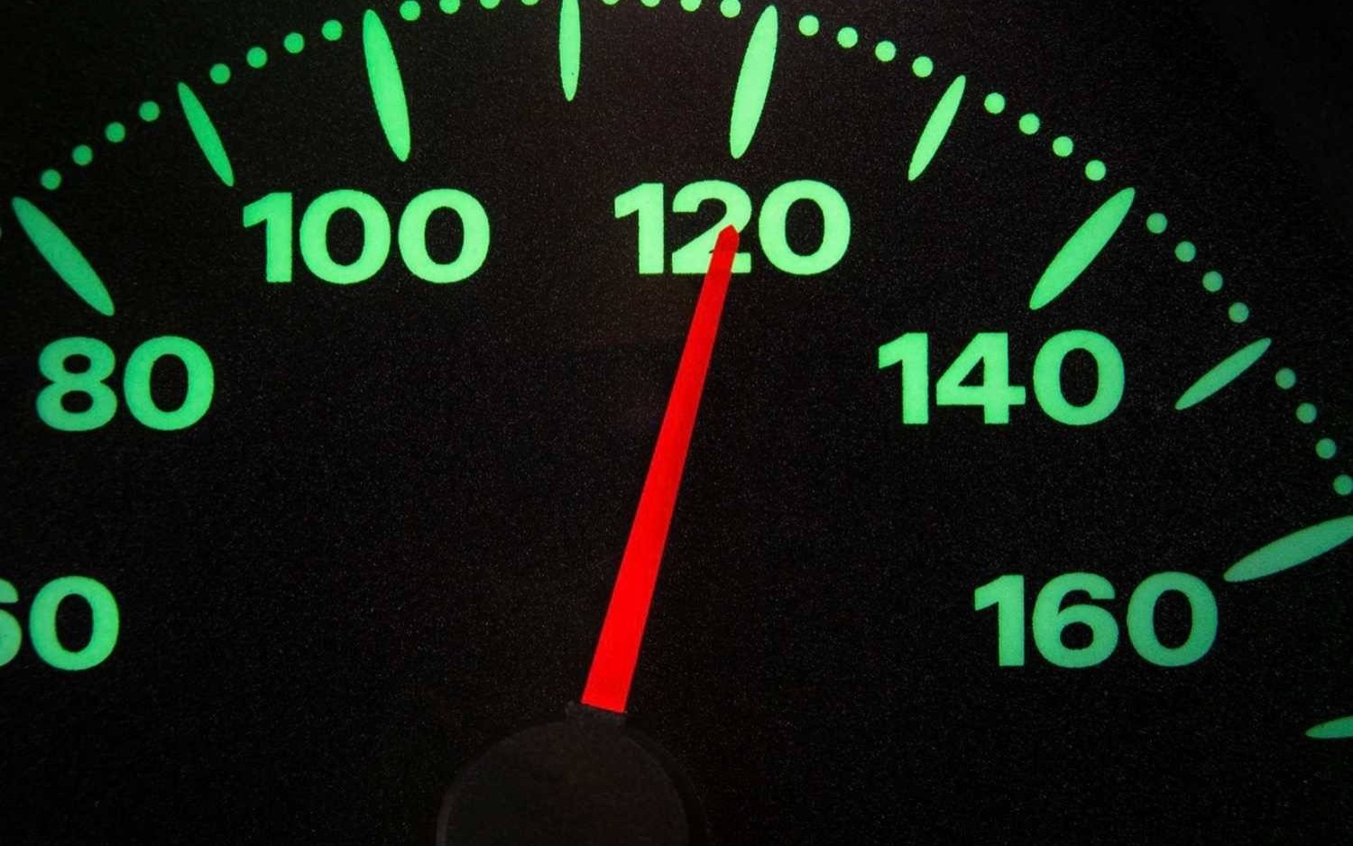 Miał prawo jazdy od trzech miesięcy. Stracił je w momencie