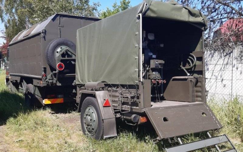Od seicento po tokarkę. Do kupienia sprzęt z demobilu – FOTO