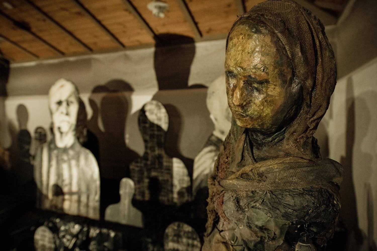 O twórczości Józefa Szajny. Spotkanie w MDSM – FILM, FOTO