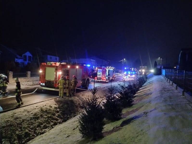 Uszkodzenie gazociągu w Przeciszowie. Zamknięta droga i linia kolejowa