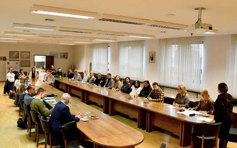 Fakty z powiatu: Napięcie narasta, a emocje wkrótce sięgną zenitu