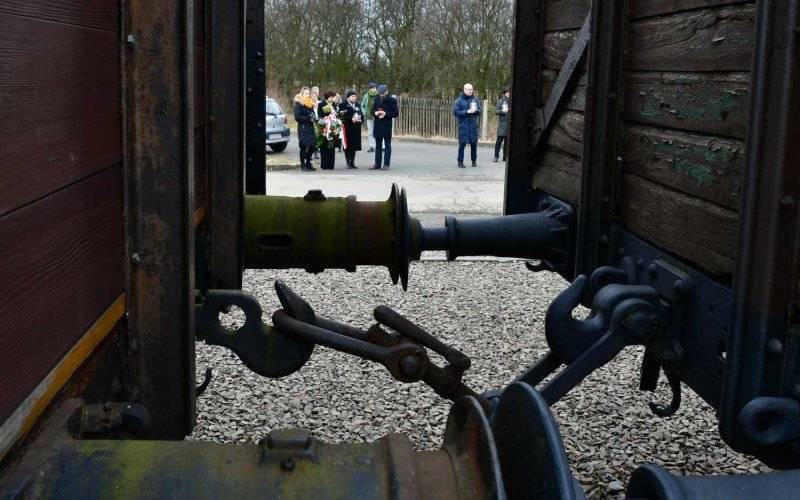 82 lata po pierwszym transporcie Romów do obozu Auschwitz – FILM