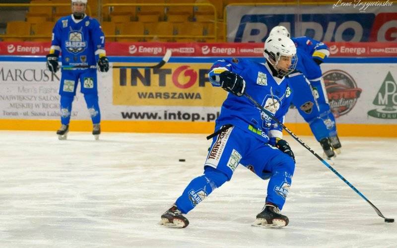 Szable meldują się w finale. Czeka Naprzód