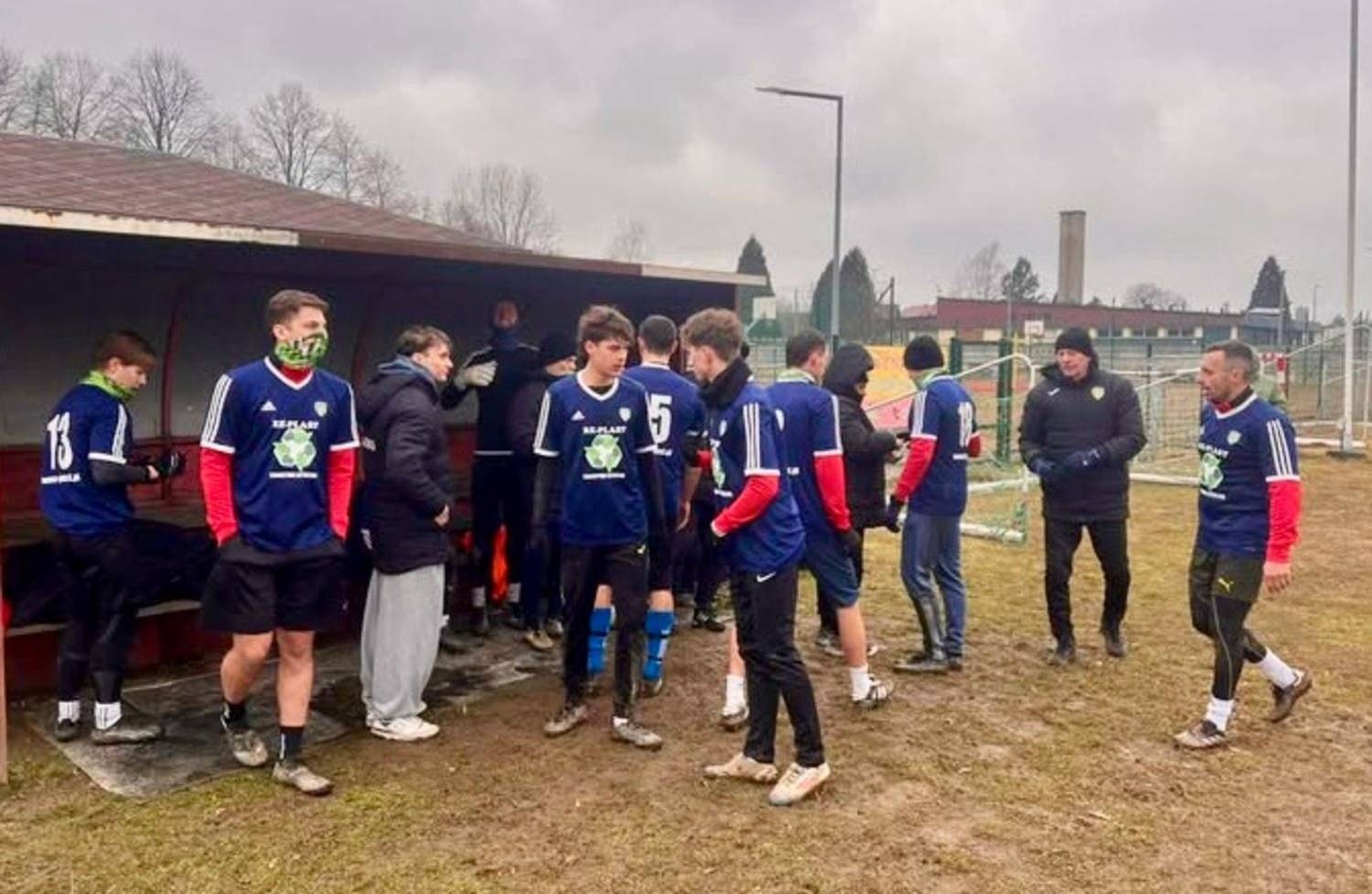 Pięć zwycięstw w sześciu sparingach Rajska