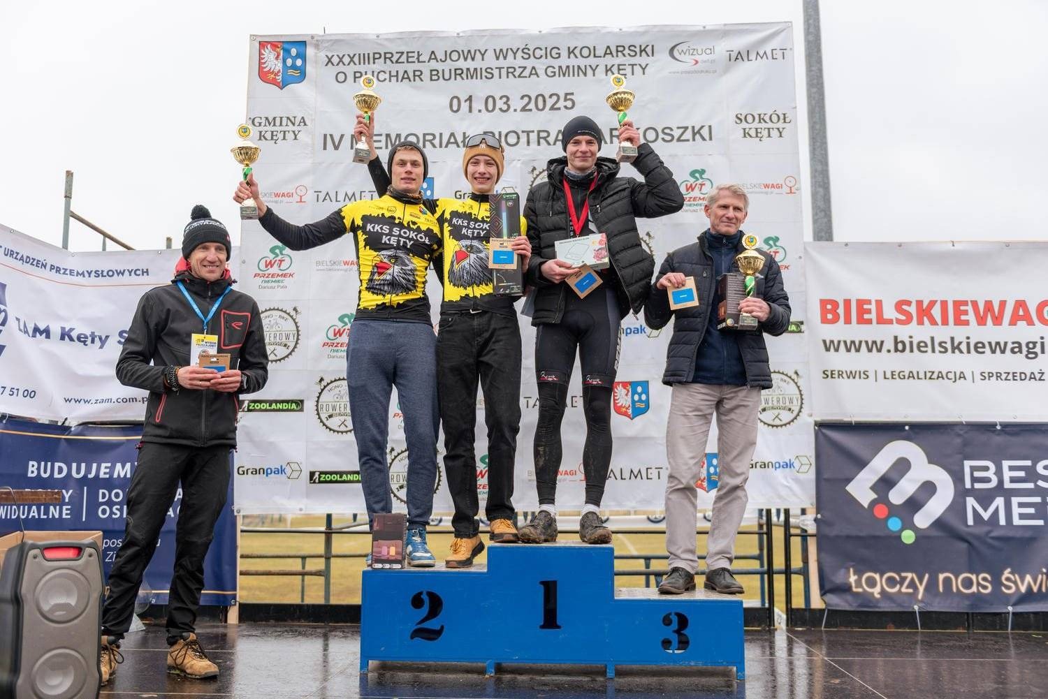 Kolarskie święto w kęckim Parku Lipowym – FOTO