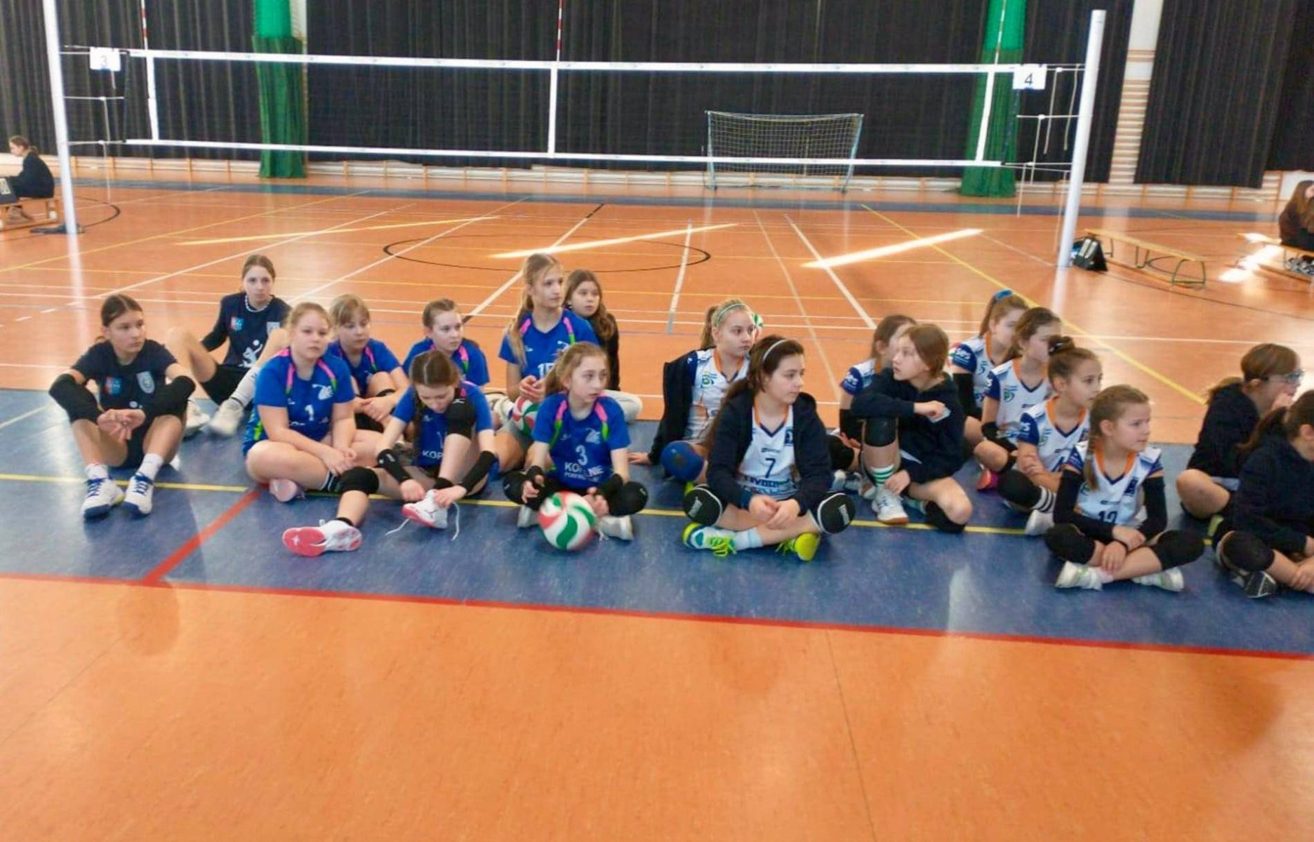 Nazwa zobowiązuje. Dziewczęta z Victorii nokautują w Gdowie