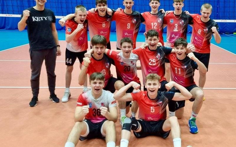 Kęczanie grają w Połczynie-Zdroju. Stawką półfinał