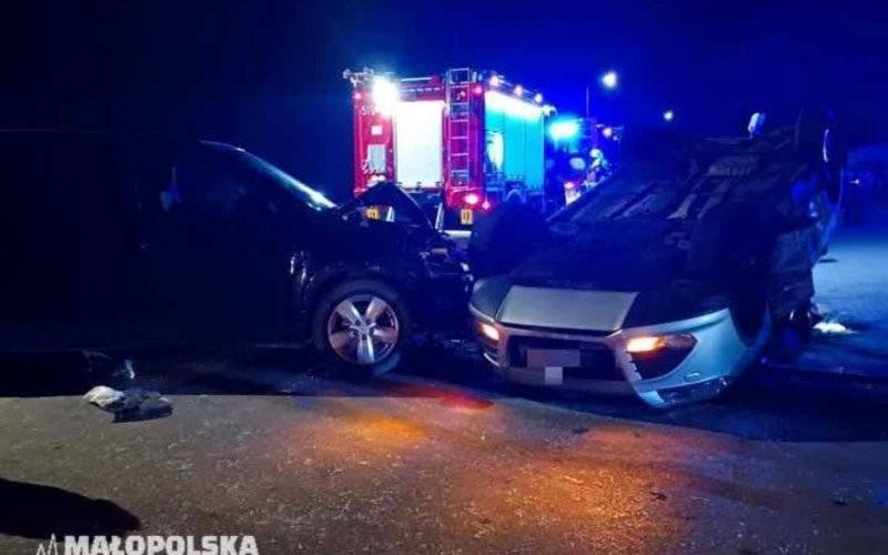Spowodował czołowe zderzenie i uciekł z miejsca kraksy – FOTO