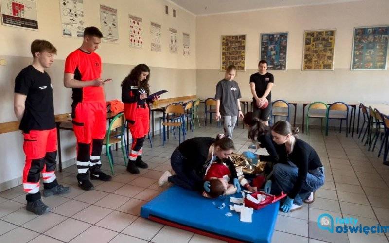 Pierwsza pomoc. Uczniowie zmierzyli się z wyzwaniem – FILM
