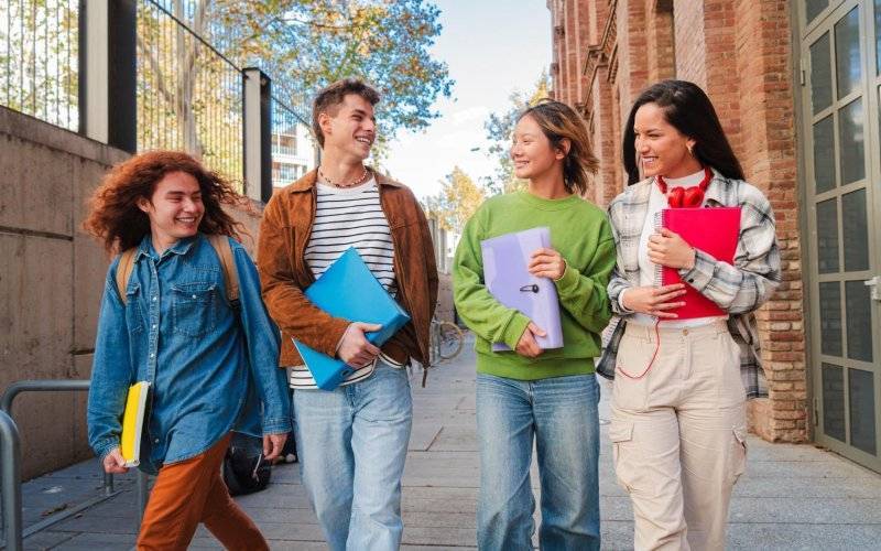 Matura z polskiego – jak analizować motywy literackie?