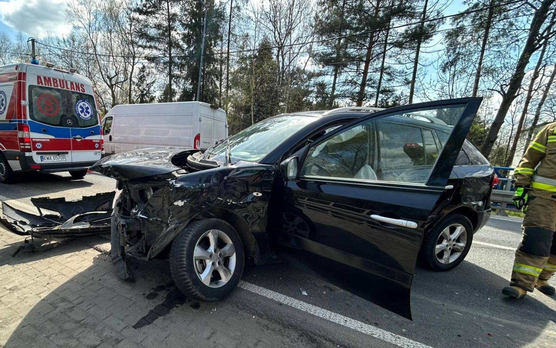 Zderzenie osobówki z ciężarówką. Sprawca pod wpływem alkoholu