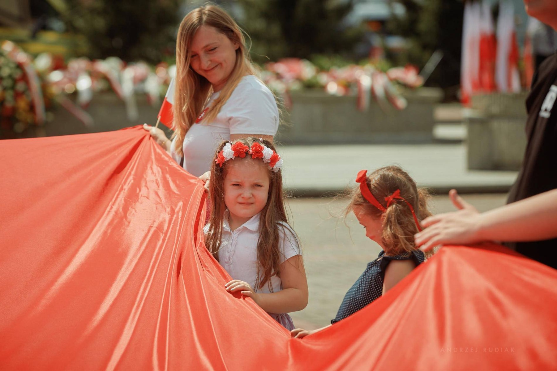 Patriotycznie i radośnie na 3 maja – FOTO