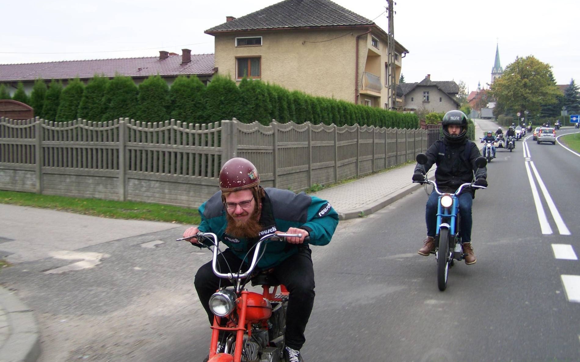 Motocykle z duszą wracają na trasę. Rajd rusza z Kóz – FOTO