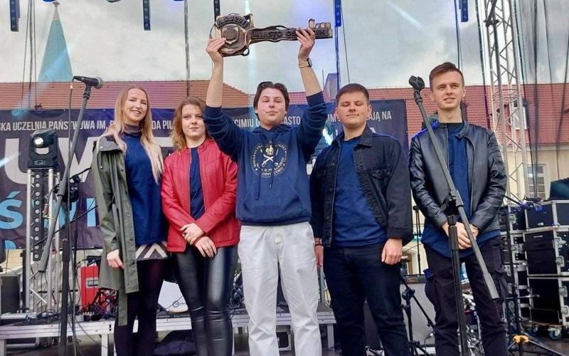 Studencka energia na rynku w Oświęcimiu – FILM, FOTO