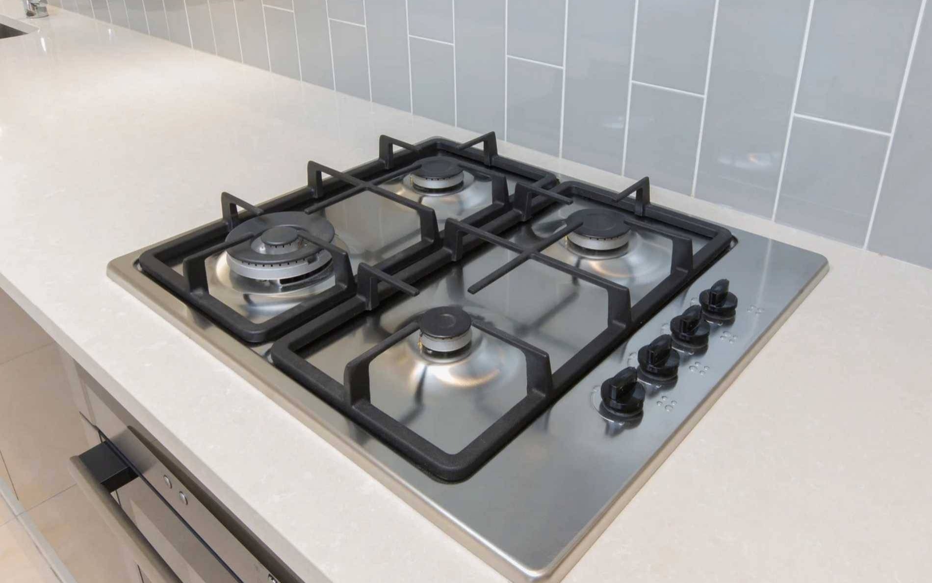 Zagrożenie wybuchem. Seniorka z demencją odkręciła gaz