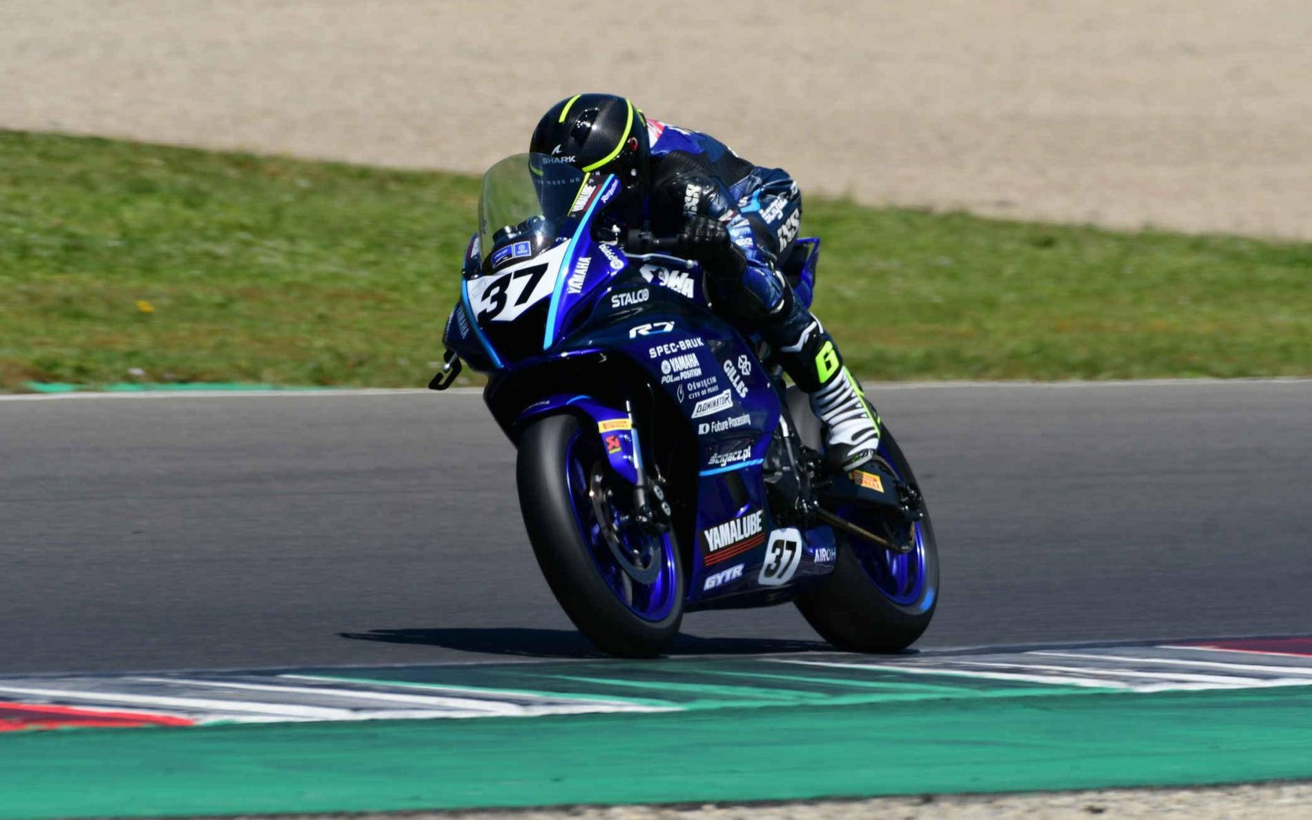 Szybki Kuba na legendarnym torze Mugello – FOTO