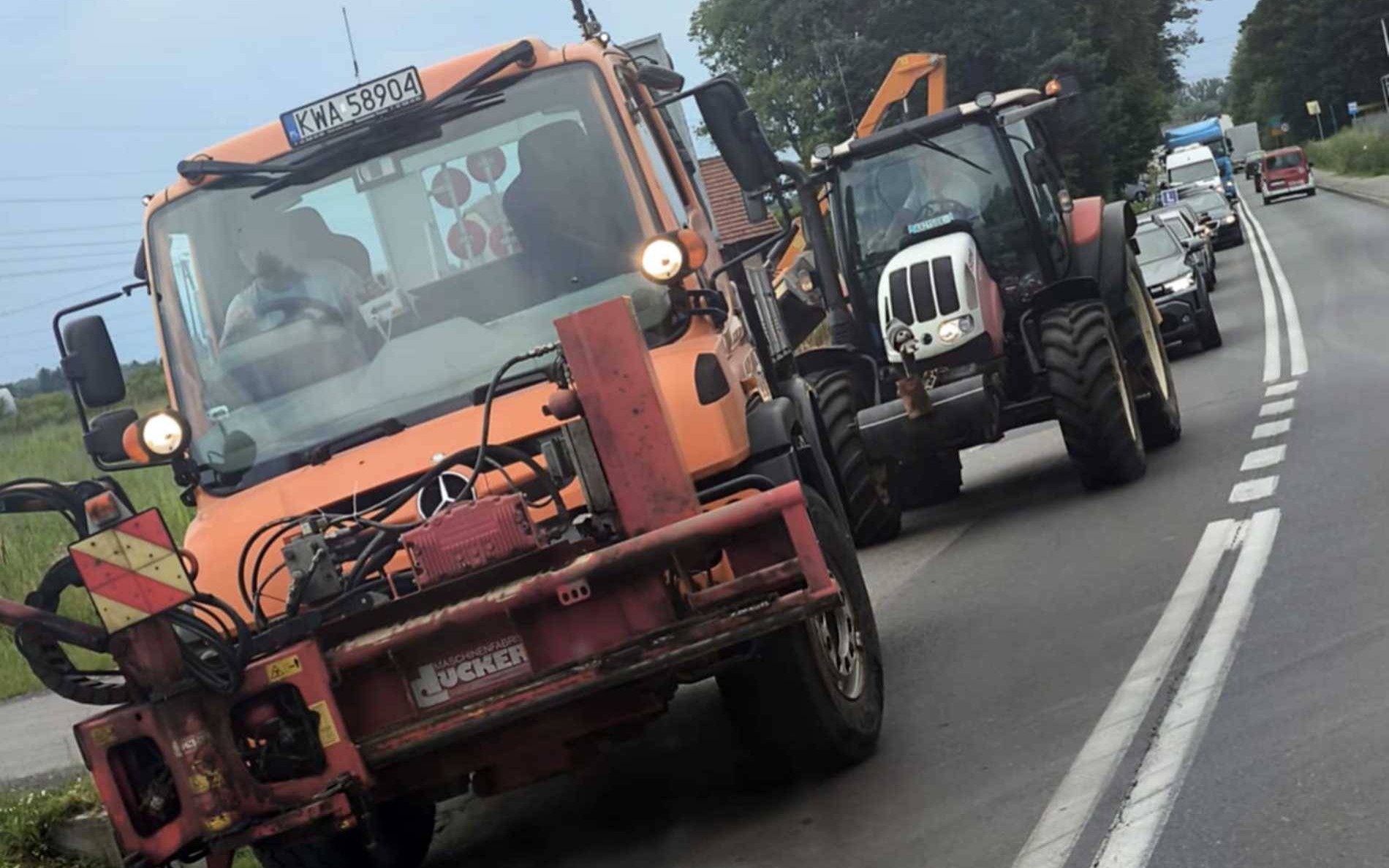 Dwa duże korki na drogach dojazdowych do Oświęcimia – AKTUALIZACJA