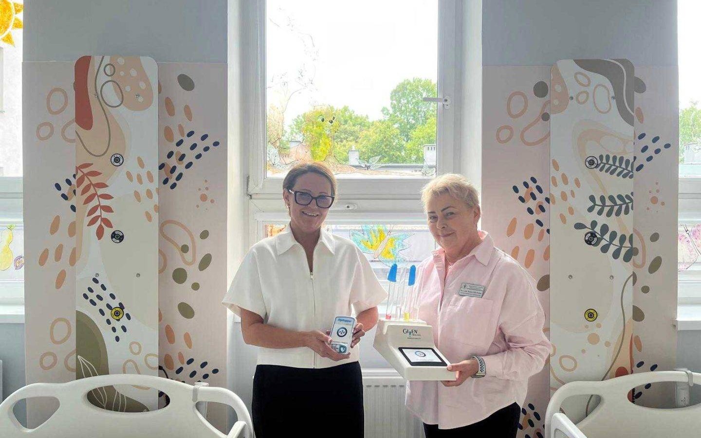 Oddział dziecięcy z nowym urządzeniem do badania refluksu