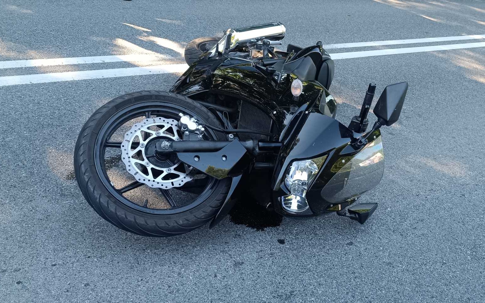 Motocyklista i rowerzysta vs. samochody osobowe – FOTO