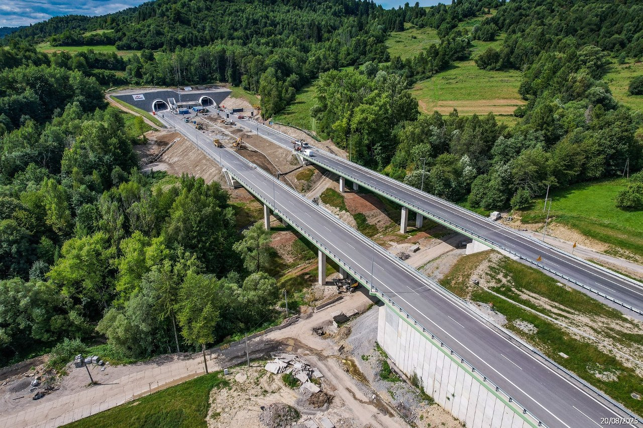 S1 w Beskidach już gotowa! Zobacz, kiedy pojedziemy nową trasą pełną tuneli i estakad