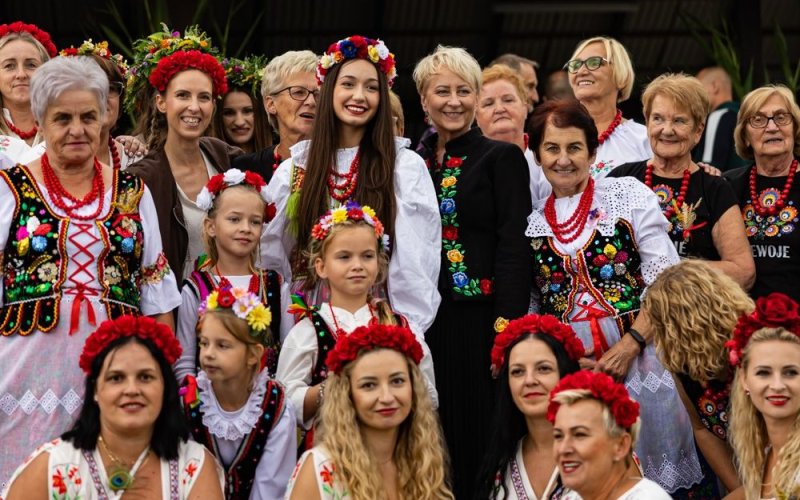 Małopolska wspólnota w pełnej krasie – dożynki w Grodzisku, które pokazały siłę tradycji