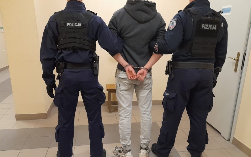 Brutalny rozbój na Bulwarach w Oświęcimiu. Sprawcy zatrzymani, wśród nich czterech nieletnich