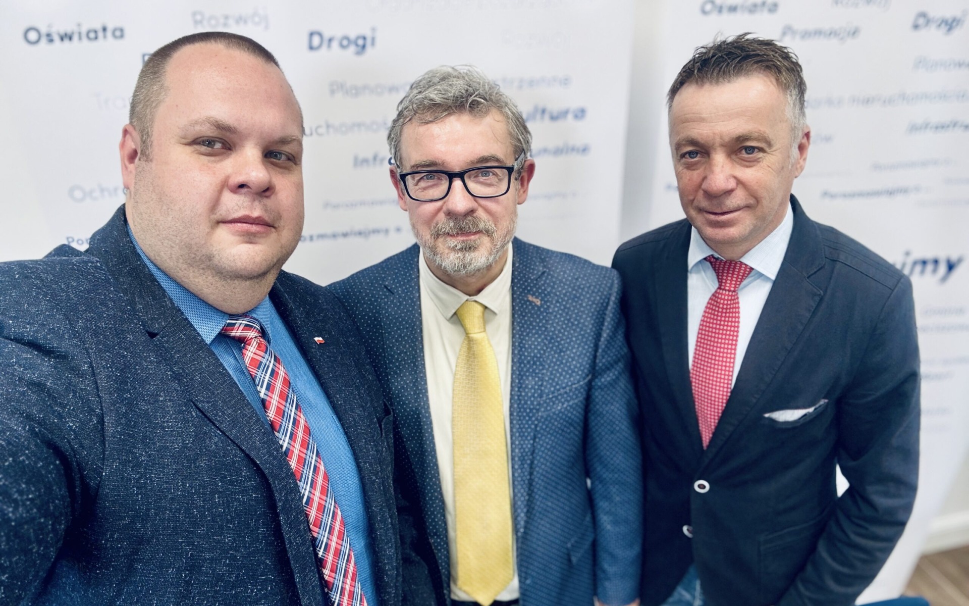 Porozmawiajmy o trwającej w Oświęcimiu zbiórce podpisów i spotkaniu z posłami Bochenkiem i Kanthakiem