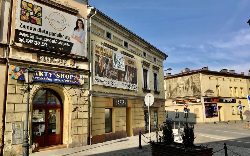 Koniec „banerozy” w Oświęcimiu? Miasto szykuje reklamową rewolucję!