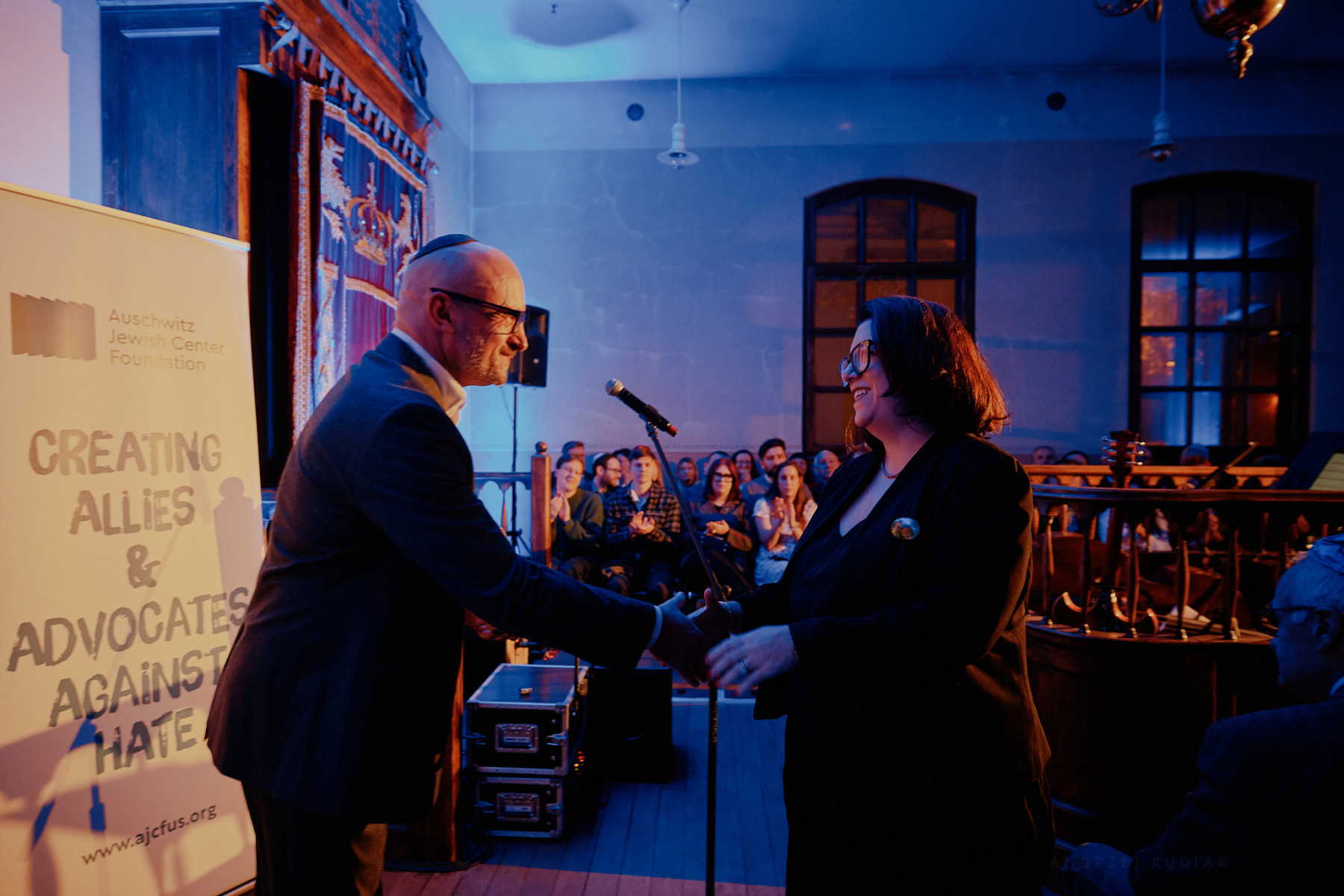 25 lat Muzeum Żydowskiego w Oświęcimiu. Wzruszająca gala, nagrody i mocne słowa o pamięci