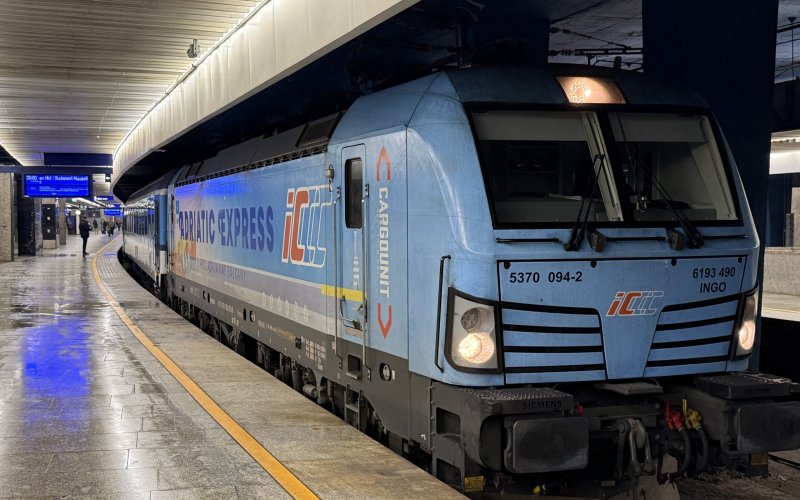 Symboliczny finał roku Chopina na kolei. Z rozkładu znika IC „Chopin” z Oświęcimia do Warszawy