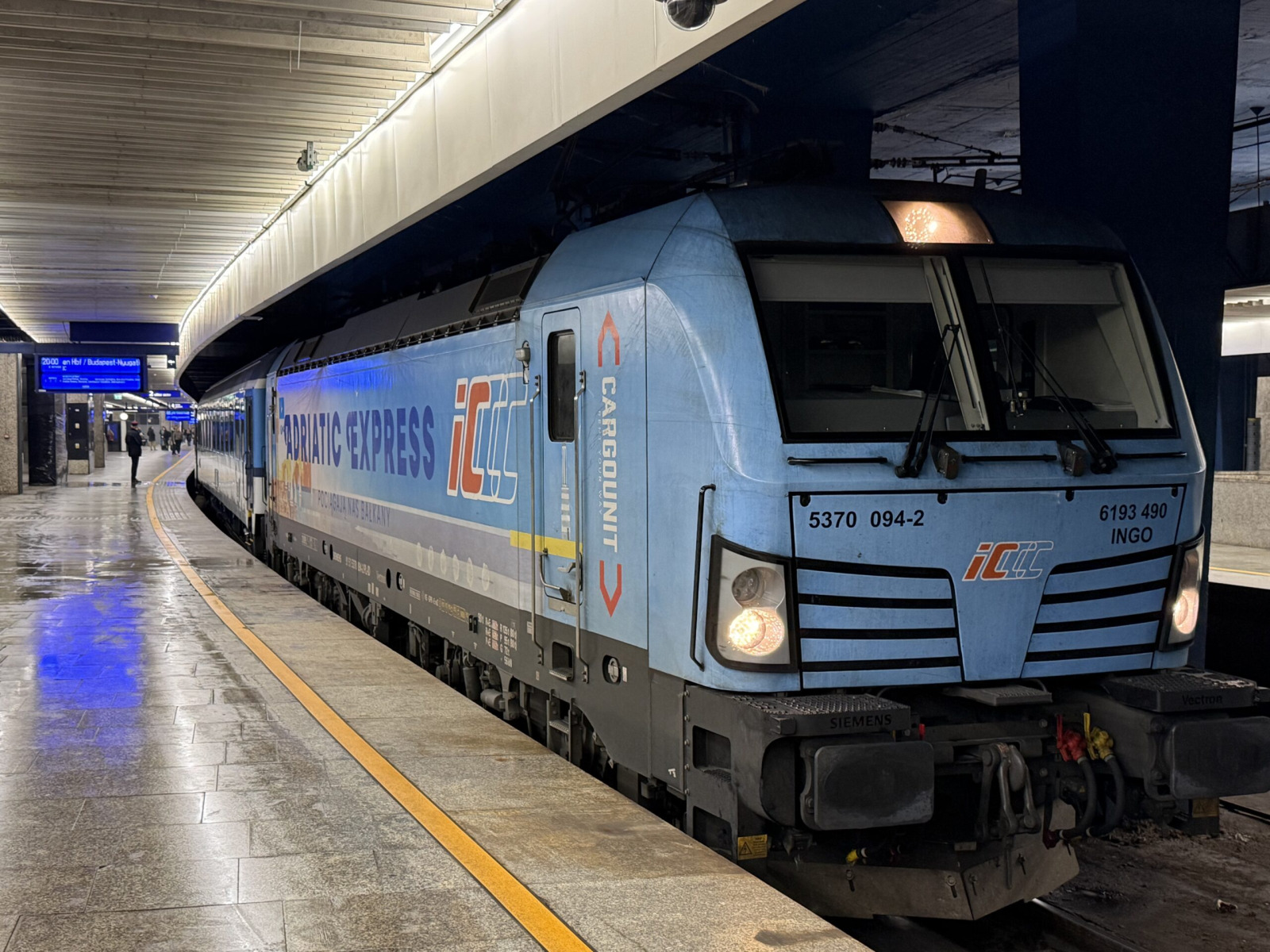 Symboliczny finał roku Chopina na kolei. Z rozkładu znika IC „Chopin” z Oświęcimia do Warszawy