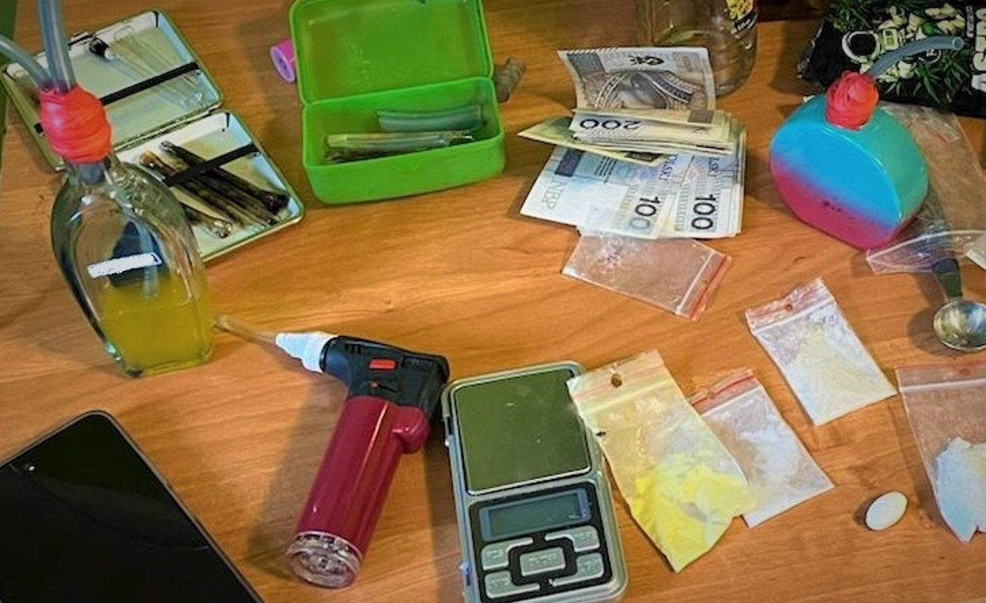 Kradzież roweru i narkotyki. Dzielnicowi zatrzymali 29-latka z gminy Kęty