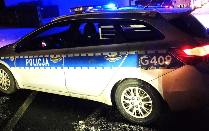 Tragiczne odkrycie na Zasolu. W pustostanie znaleziono ciało 38-letniej kobiety