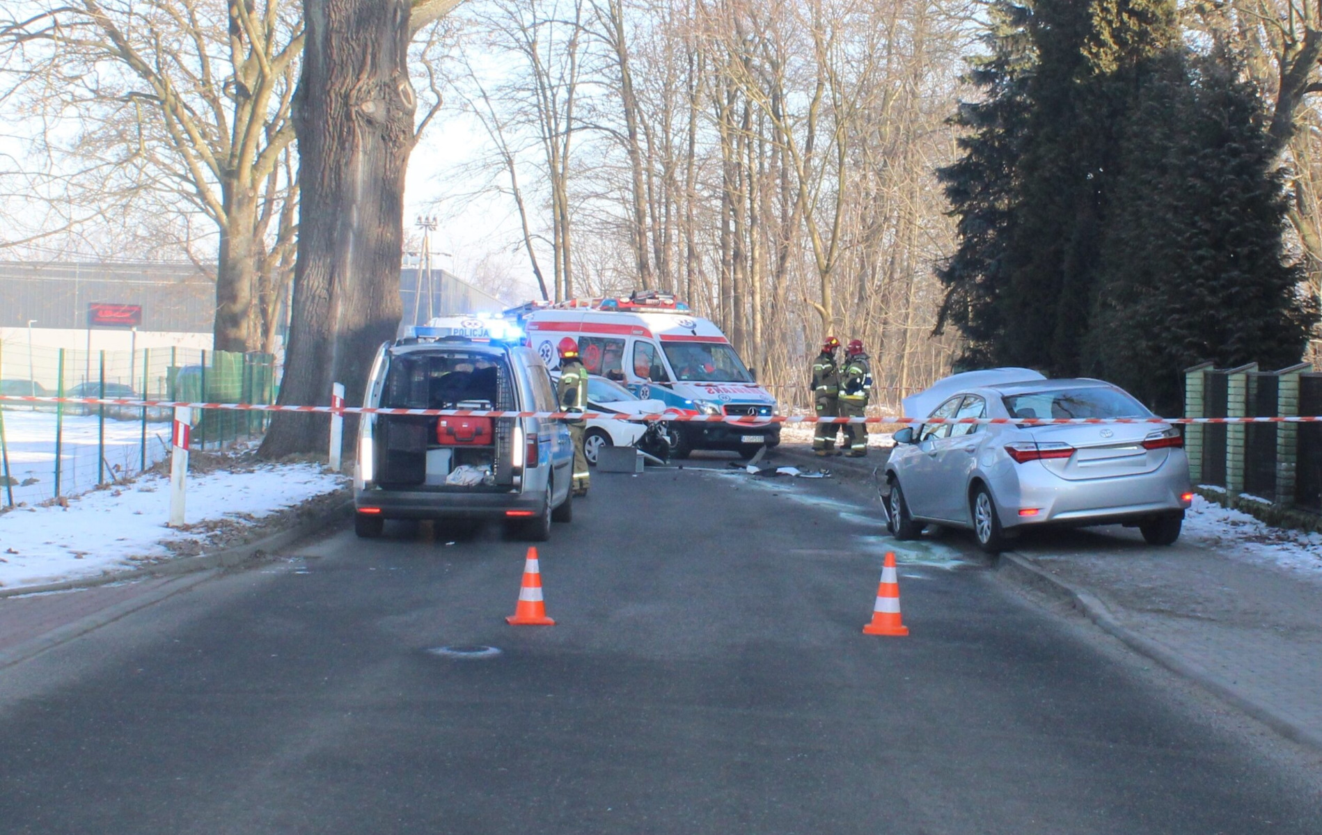 Zjechała na przeciwny pas. Groźny wypadek na ul. Grojeckiej pod Oświęcimiem