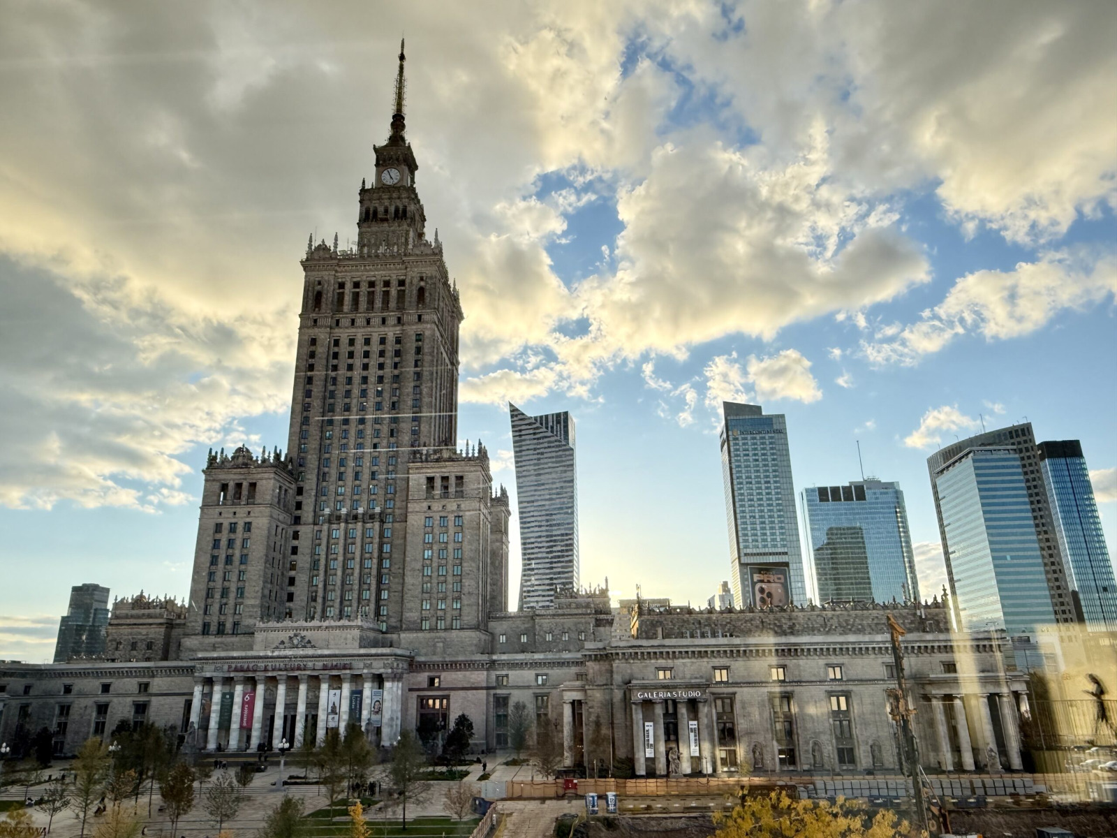 Wraca bezpośredni pociąg z Oświęcimia do Warszawy! LeoExpress rzuca wyzwanie Intercity