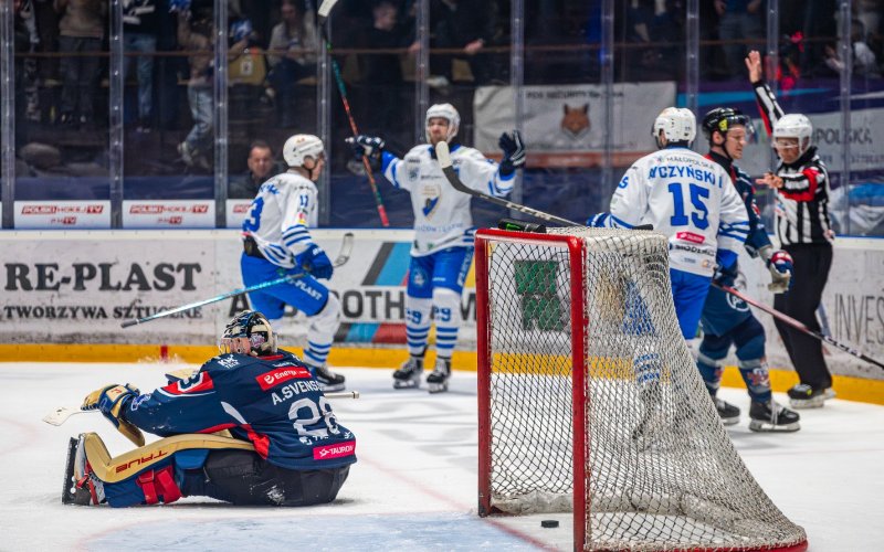 Mecz o półfinał dziś w Toruniu! Unia – Toruń o 18:00, transmisja TVP Sport. Seria 3:2