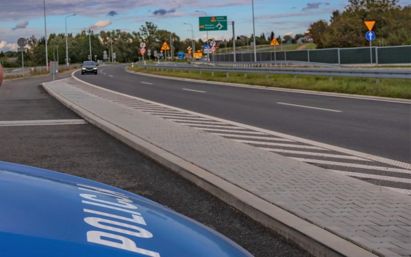 Nietrzeźwa rowerzysta na S1 w Brzeszczach! Ponad promil alkoholu, jechała drogą ekspresową