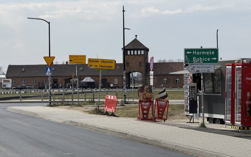Taras widokowy na niemiecki obóz Birkenau robi wrażenie! Zobacz pierwsze zdjęcia panoramy